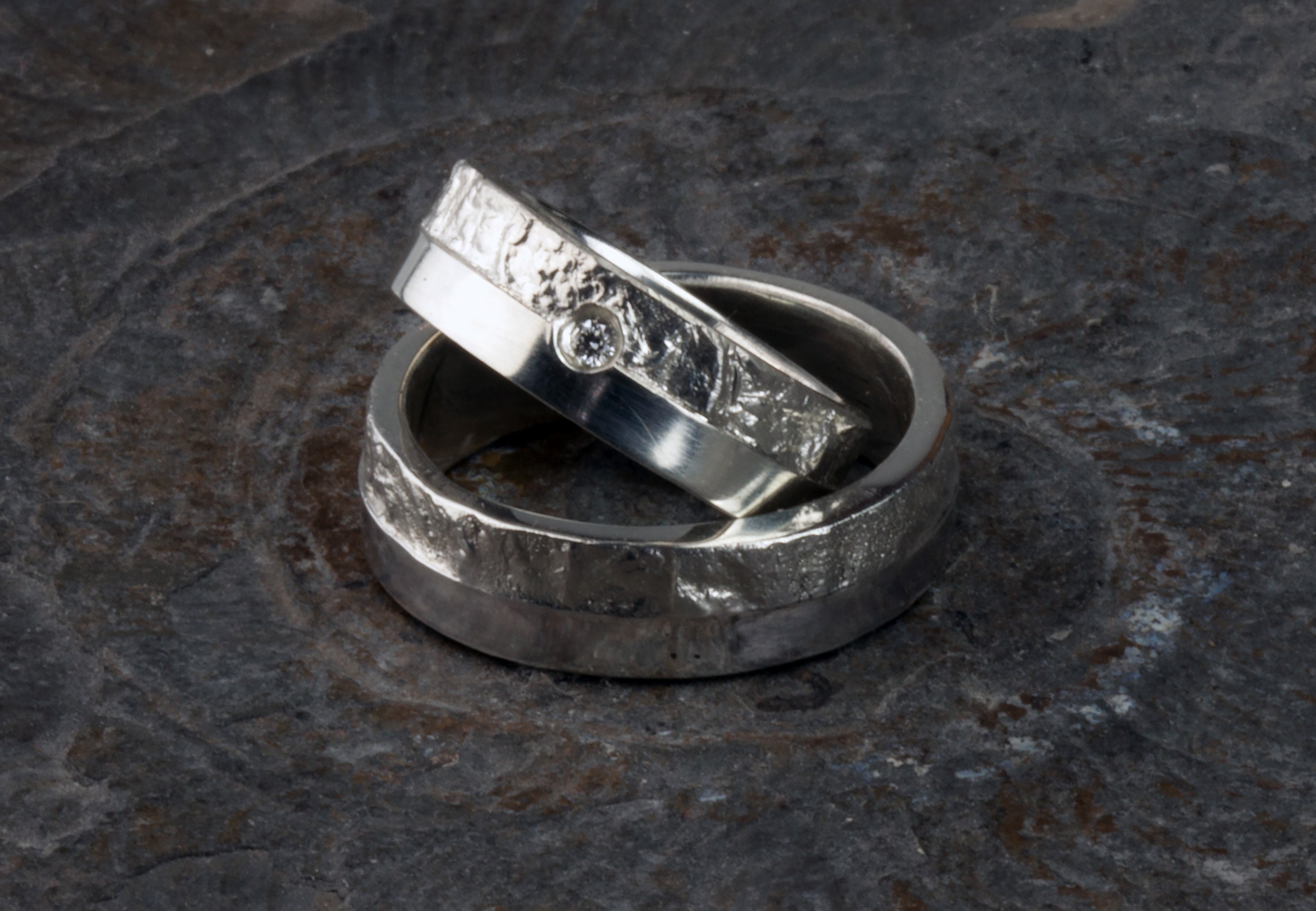 Anillos de boda inusuales hacer dos de uno con brillante 925 estructura reticulada anillos de boda plata Etsy Espana