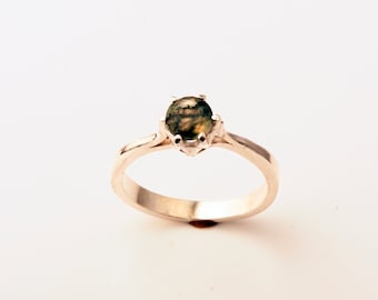 Delicate solitaire engagement ring with large moss agate 925 silver for nature lovers earthy colors