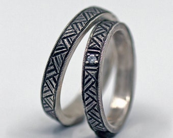 Wedding rings vintage hand engraved with antique finish