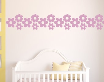 Flower Border Decal, Retro Floral Trim, Y2K Daisy Repeating Pattern, Boho Hippie Room Decor