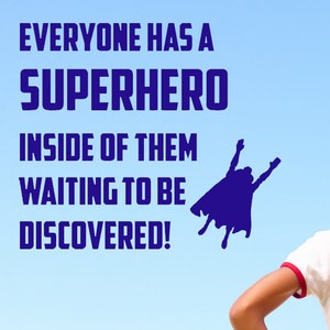 Superheld Wandtattoo, Superhero Wandkunst, Superheld Papa Geschenk, Superhelden Kinderzimmer Dekor, Haus Wandkunst