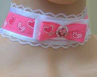 Choker rose Lolita kawaii, col gothique à nœud doux, choker en dentelle, collier harajuku rose, collier de cœur gothique pastel. Bijoux romantiques pour filles