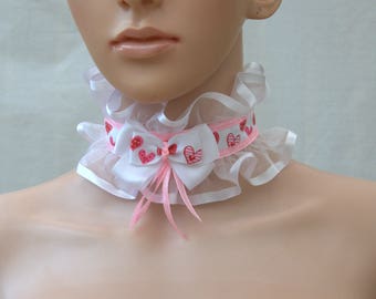 Pink and White Lolita Collar, White kawaii choker, Sweet Gothic collar, Pink Harajuku collar, Pastel gothic, Bow necklace with heart
