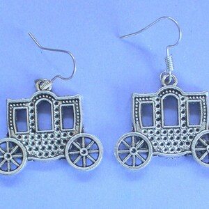 Horse and 2024 carriage huggie earrings