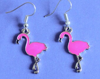 Pink Flamingo Earrings,Dangly Pink Flamingo Earrings,Flamingo Lover Gift,Flamingo Earrings,Flamingo Themed Gift,Secret Santa,Stocking Filler