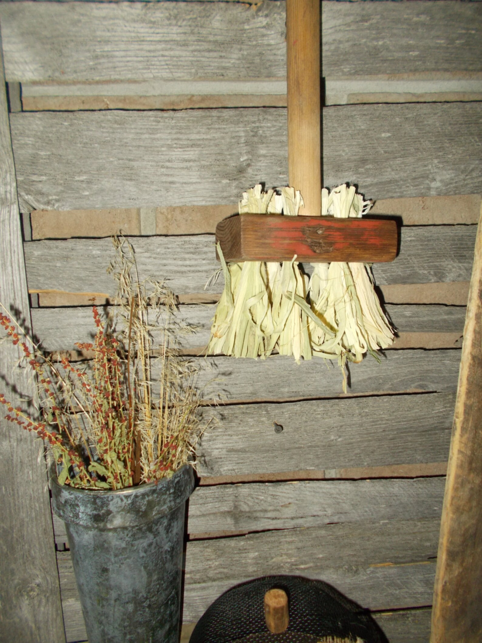 Vintage Inspired 24 long corn husk wisk broomvintge Etsy