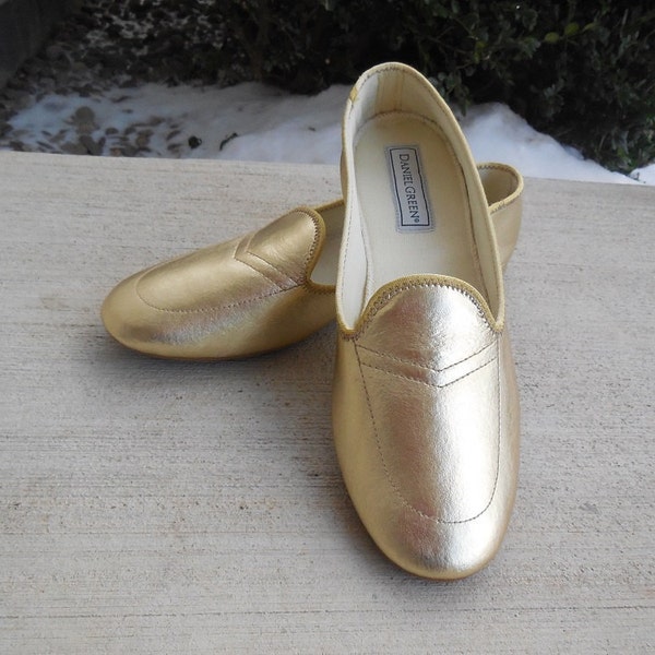 Vintage 60s Daniel Green SLIPPERS // metallic GOLD smoking slipper // 9