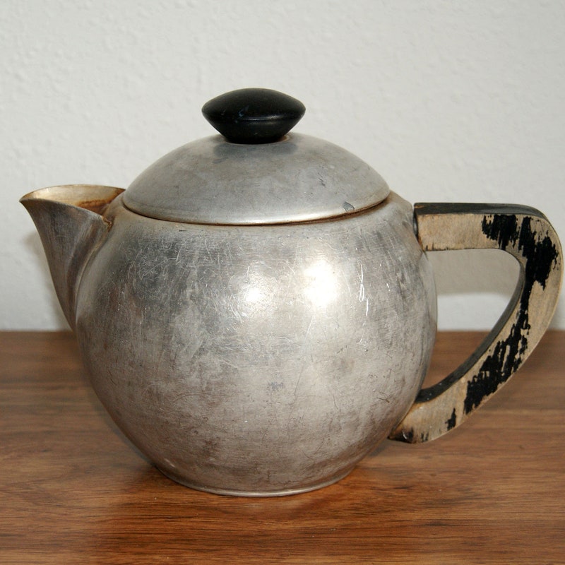 Cottage Tea Pot - Etsy