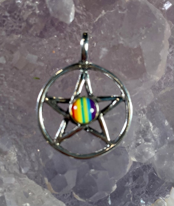 Rainbow Pentagram - image 1