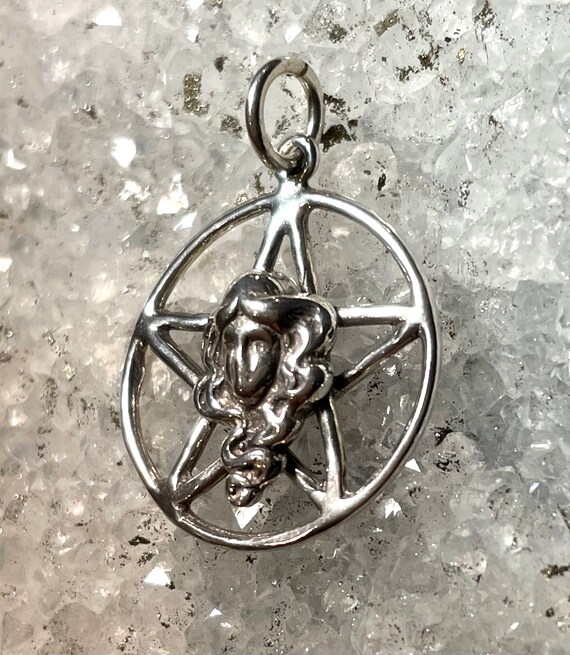 Goddess Pentagram - image 2