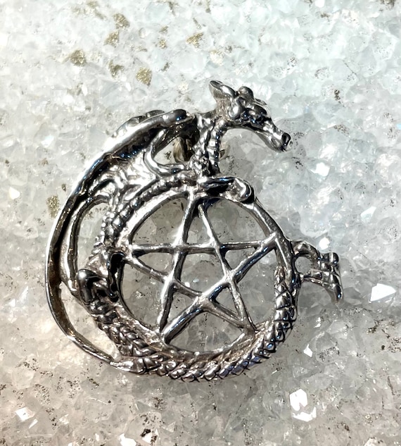 Dragon Pentagram - image 1