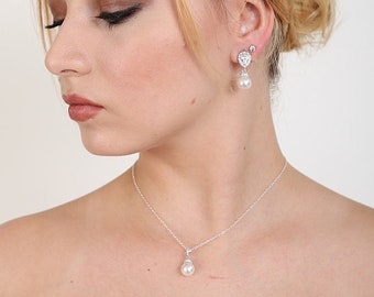 Swarovski Pearl Bridal Necklace And Earring Set Pearl And Cubic Zirconia Teardrop And Pearl Bridal Set Bridal Jewelry Set