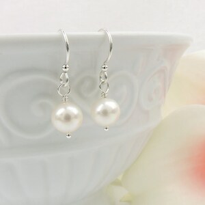 Sterling Silver AAA Freshwater Pearl Drop Earrings Simple Pearl Bridal Earrings Pearl Bridemaid Earrings Bridesmaid Gift