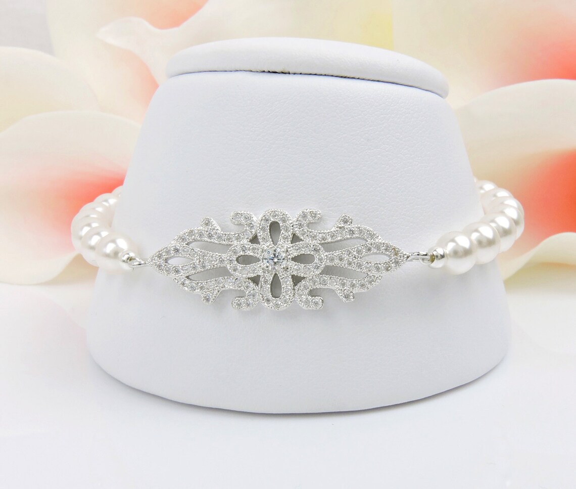New Luxury Micro Pave CZ Ball Crown Charm Bracelet Men Jewelry Matte New Luxury Micro Pave CZ Ball Crown Charm Bracelet Men Jewelry Matte