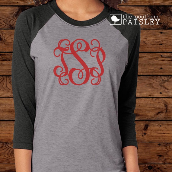 thesouthernpaisley Mom of Girls Next Level Raglan - Cute Graphic Tees for Women - Mom Shirt - Gifts for Mom - Cute Mama Shirt