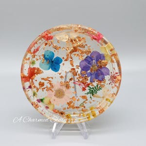 Resin Floral Trinket Dish | Pressed Flowers | Nature Inspired | Birthday Gift Ideas | Bridesmaid Gift Ideas | Jewelry Tray | Ring Dish