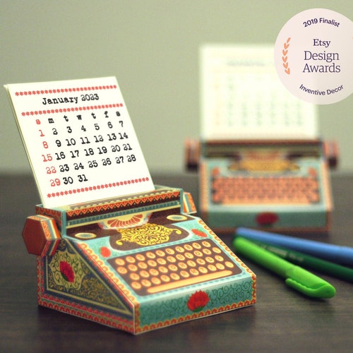 2023 & 2022 DIY Printable Typewriter Desk Calendar | Colourful Miniature Paper Papercraft | A4 template pdf | Gift Colleague Writer Author