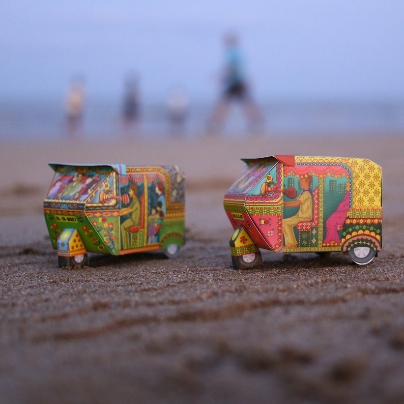 toy auto rickshaw