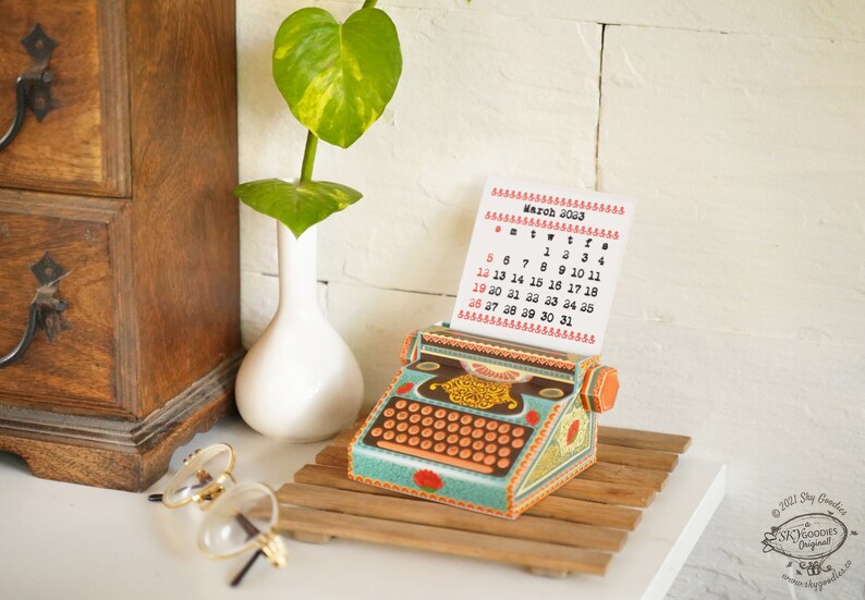 2024 & 2023 DIY Printable Typewriter Desk Calendar Colourful image 3