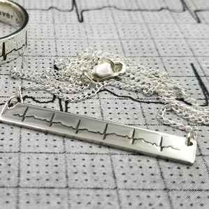 Actual Heartbeat Necklace - Memorial Necklace - Keepsake Gift / Baby EKG / EKG Heartbeat / Gifts for Mom / ekg Necklace / Mothers Necklace