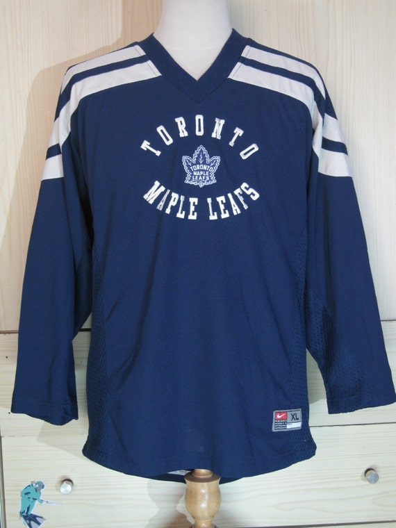 Vintage Nike Toronto Maple Leafs Hockey Jersey - 5 Star Vintage