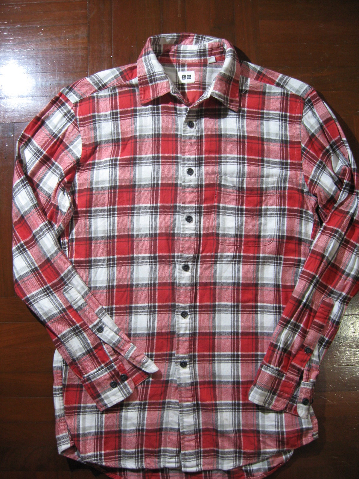 Size S Uniqlo Vintage Checkered Red Flannel Cotton Plaid Shirt - Etsy