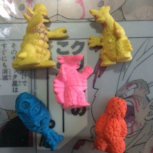 vintage des années 80 Japon Popy Ultraman Kaiju Monster Kinkeshi Jouets en caoutchouc M.U.S.C.L.E muscleman keshi Figure gomme jouets LOT de 5 rétro japonais