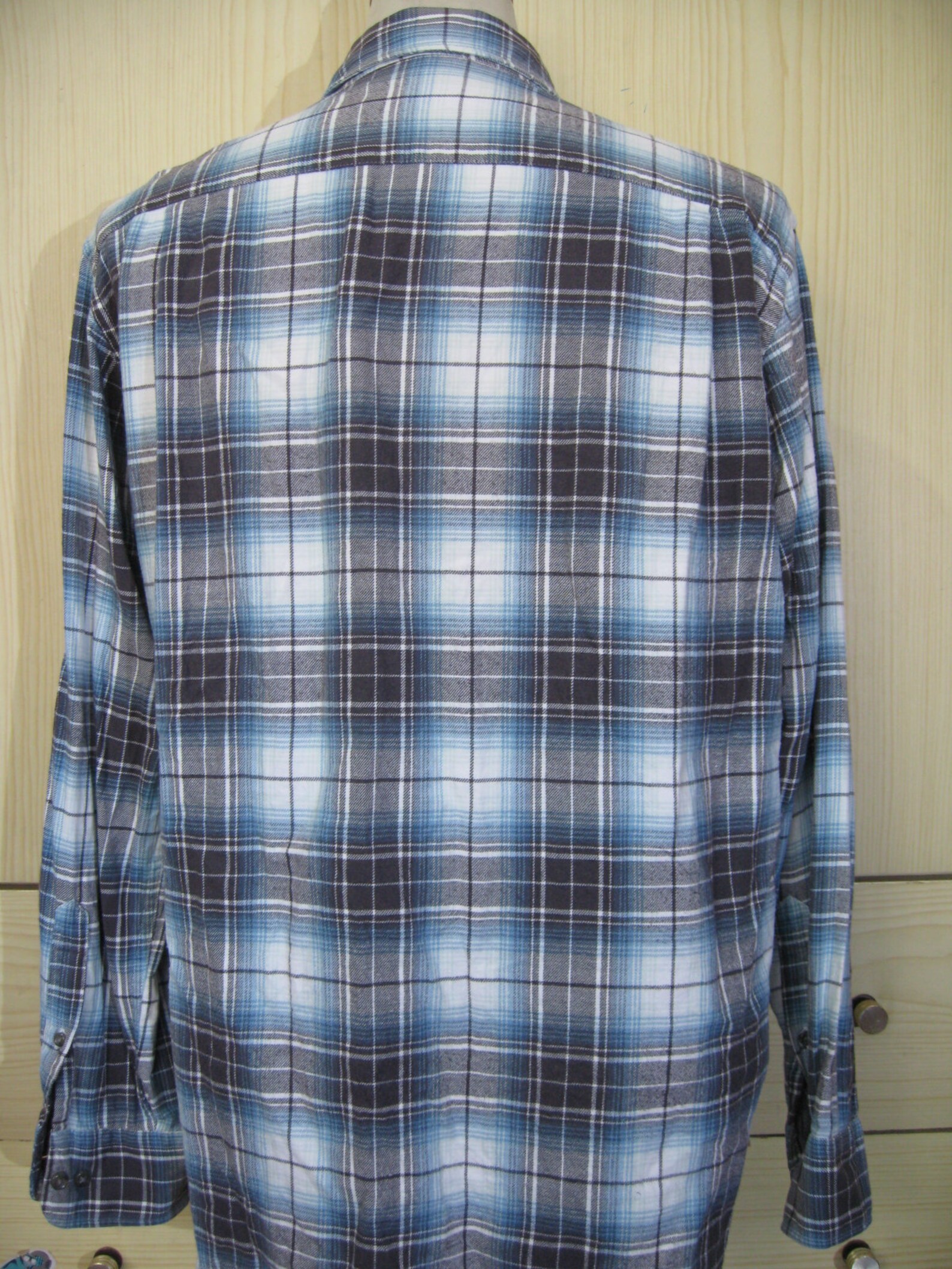 Size L Uniqlo Vintage Checkered Japanese Flannel Flannels Long Sleeved