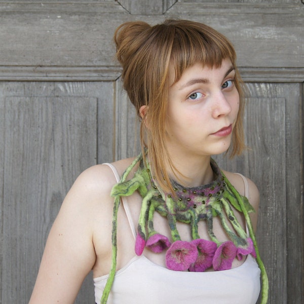 Hand felted necklace with purple flowers, floral collar, fantasy Elvish jewelry, art wool jewelry. OOAK