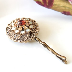 Vintage Antique & Shiny Maroon Stone Hair Pin, Bridal Hairpin, Veil,  Jewelry, Accessories, Hair pin, Sara Attali, Hair Pins