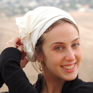 White Stretched Satin Turban Sinar Tichel, Hair Snood, Head Scarf, Head Covering, Jewish Headcovering, Scarf, Apron