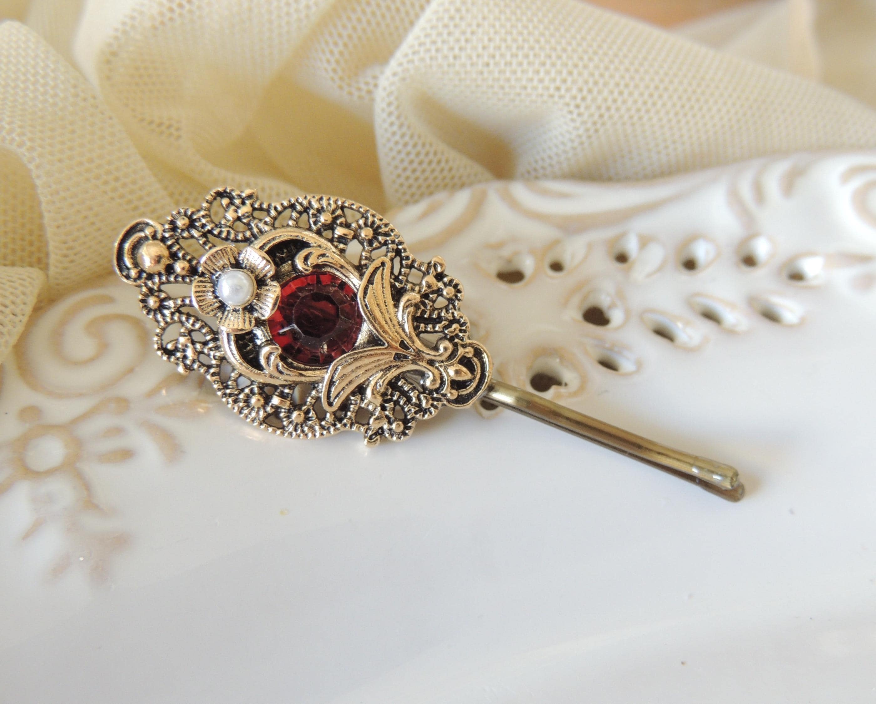 Vintage Linda Levinson Gold Tone Barette Garnet Cobochons artisan hair clip Vintage Silvertone & Black Cabochon Linda Levinson Clip on  main image 2