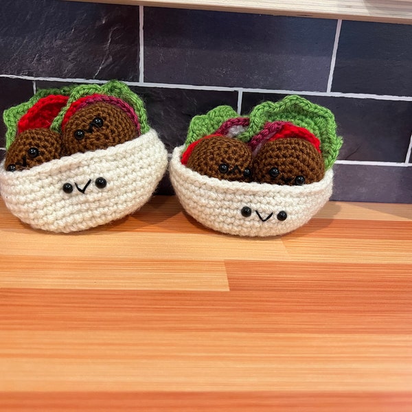 Falafel set  // crochet food // amigurumi // play food