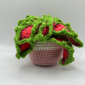 Potted coleus  // crochet flowers // amigurumi // play flowers