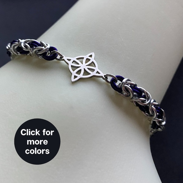 Wiccan Witch Knot pendant Chainmail Bracelet, Occult jewelry | Celtic and Witchy Chainmail Jewelry | Mystical Wiccan Star anklet for witch