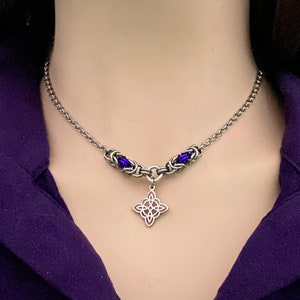 Wiccan Witch Knot Necklace, Mystical Occult jewelry | Celtic and Witchy Chainmail Jewelry | Magic Wiccan Star necklace for the pagan witch