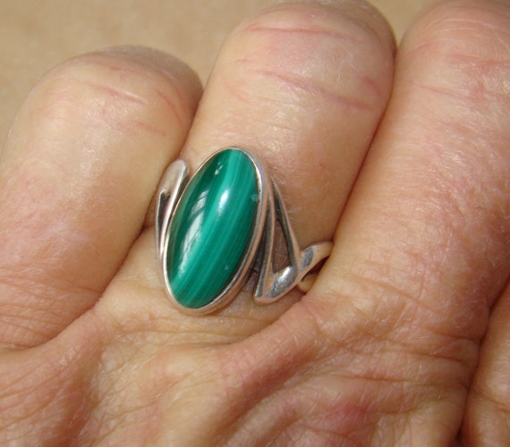 Ring Artisan Modernist Sterling Green Malachite O… - image 1