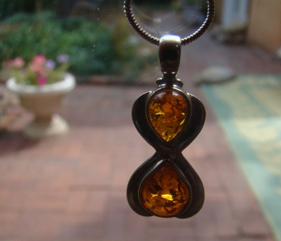Necklace Vintage Honey Amber and Sterling Silver … - image 5