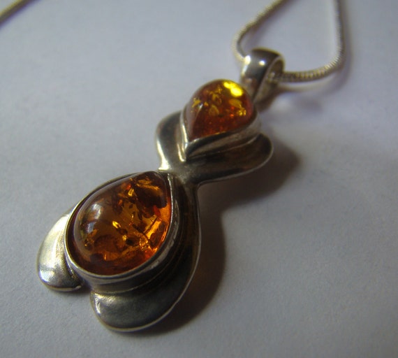 Necklace Vintage Honey Amber and Sterling Silver … - image 1