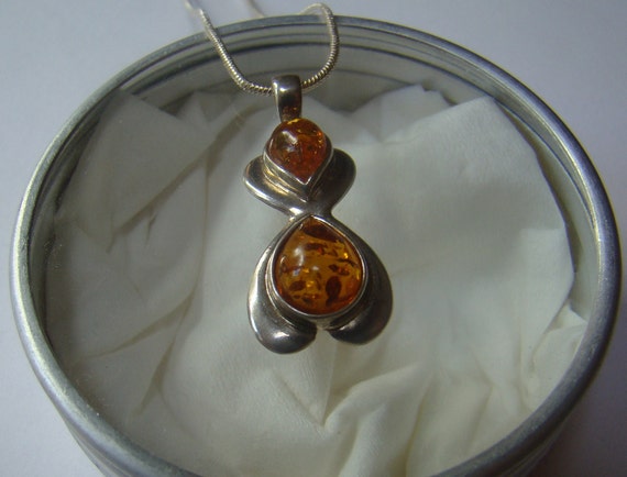 Necklace Vintage Honey Amber and Sterling Silver … - image 6