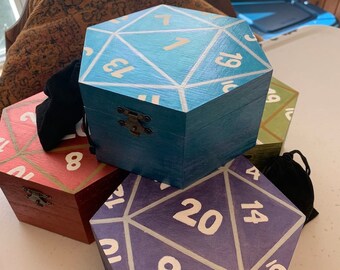 Crit Hit/Miss, cajas de dados