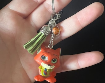 Disney Doorable Keychain - Gem Variation