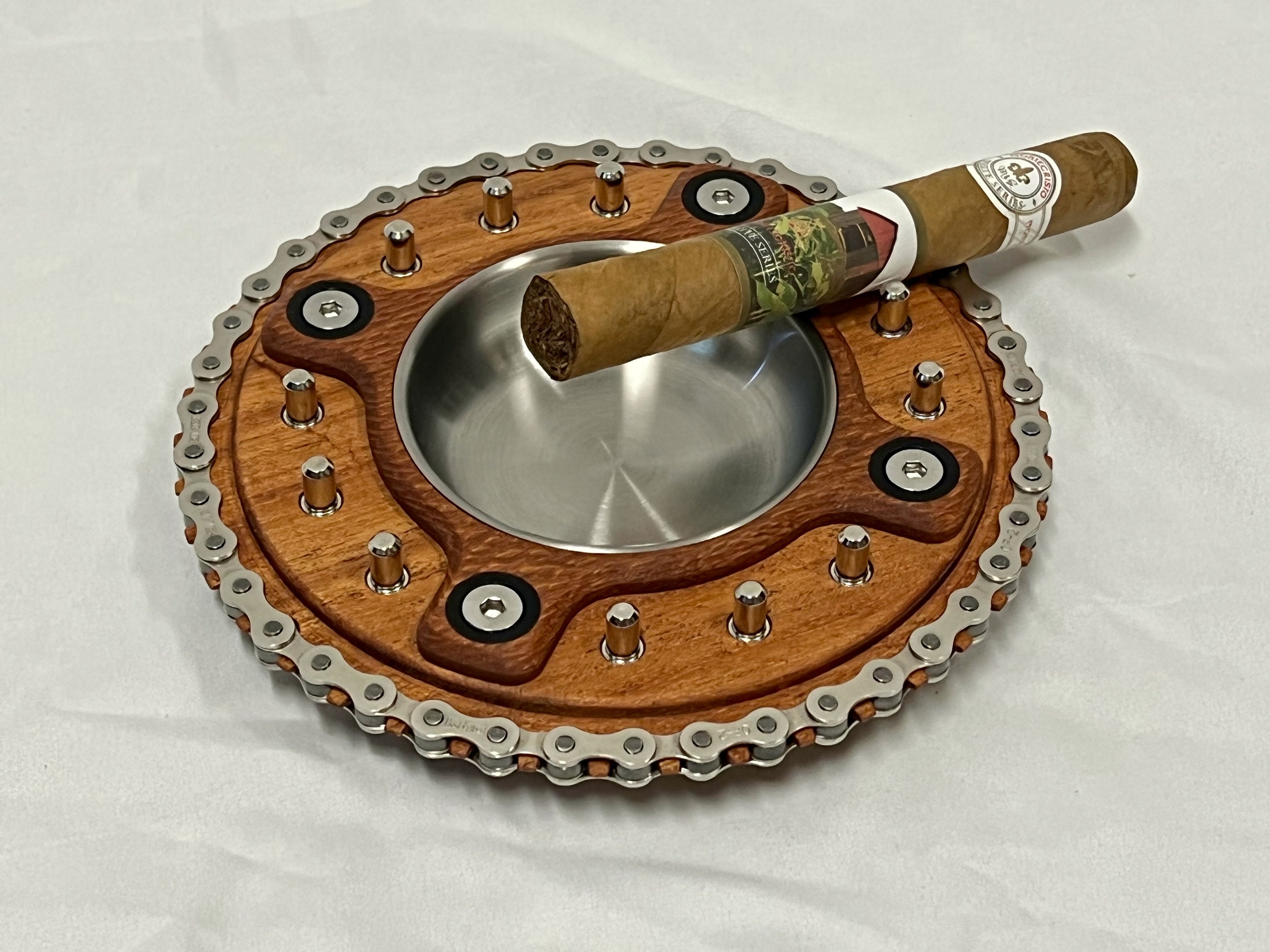 Zigarren Aschenbecher Exotisches Holz Radfahren / Mountainbike Thema Luxus  - .de