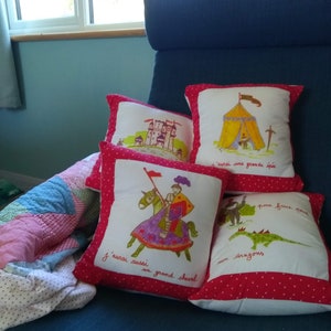 Knight cushion for a boy bedroom image 5