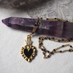 Black Sacred Heart Ex-voto Rosary Choker Gold Beaded Necklace, Milagro necklace, Mourning, Gothic choker, Mori, Victorian, Dark Academia