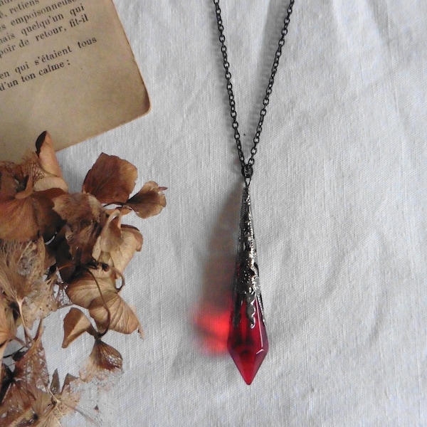 Larme de sang Collier Pendule rouge, collier Vampire, Dark Academia, Strega, Sorcière rouge, Choker Gothique, Cottagecore, Dark Mori, Déesse