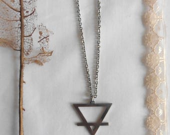 Collar Oculto Símbolo Elemento Tierra Triángulo Invertido Acero Tierra, joyería esotérica, Alquimia, Wicca, Gótico, Collar de Bruja, Bosque