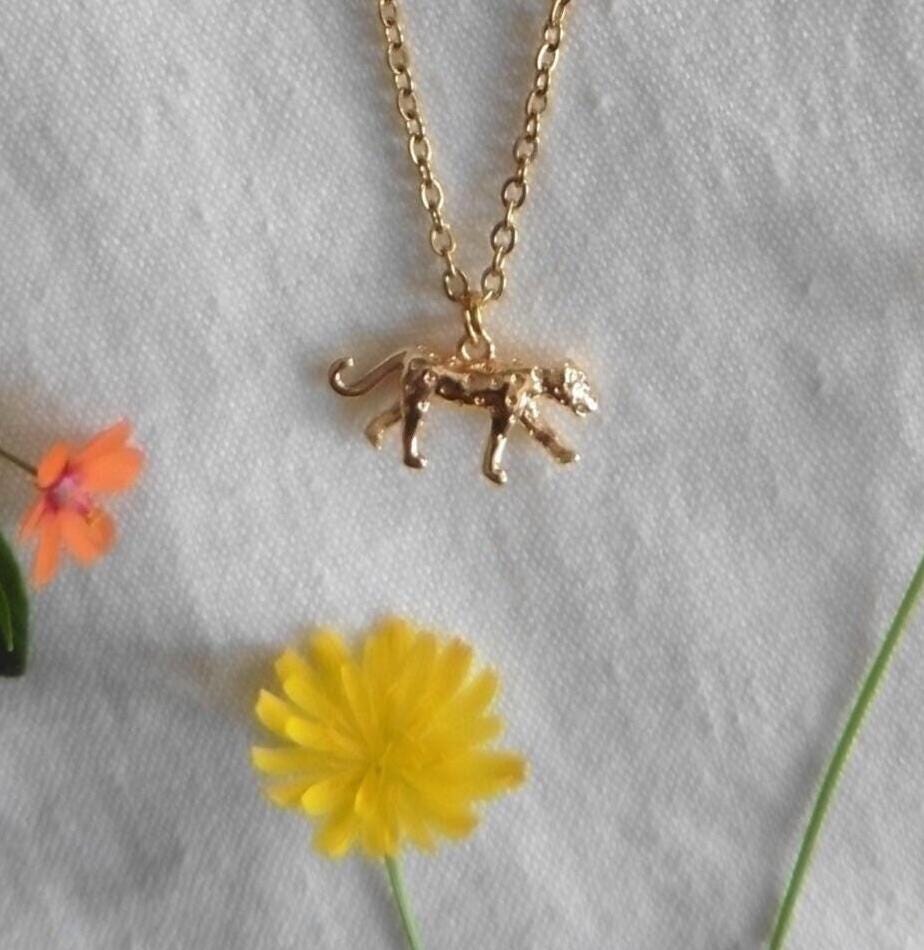 Collier en cordon imprimé léopard avec cœur | My Jewellery
