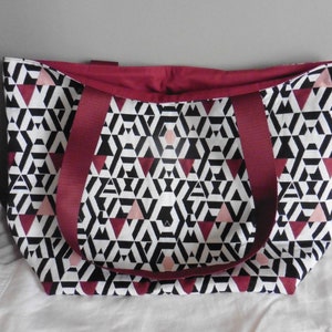 Black white pink Burgundy Women Geometric Triangle Shopping Bag, Tote Bag, Shoulder bag, Handbag, shopper bag, Woman Gift, Mother gift