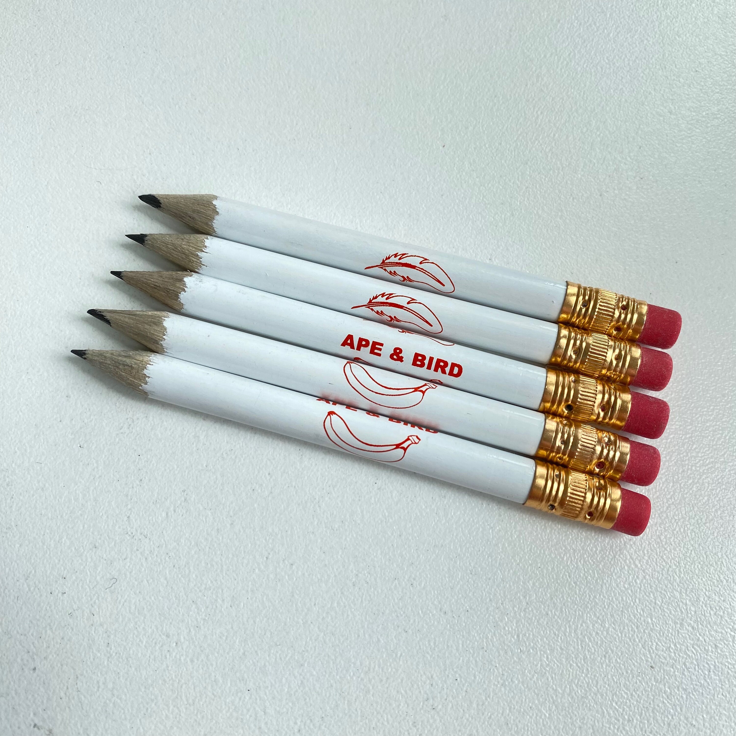 5 pack of Ape&Bird pencils
